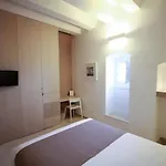 Alojamento de Acomodação e Pequeno-almoço Moma Mare 4*