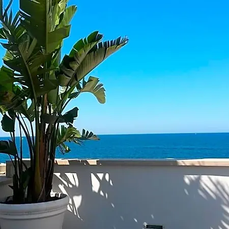 Moma Mare Oda ve Kahvaltı